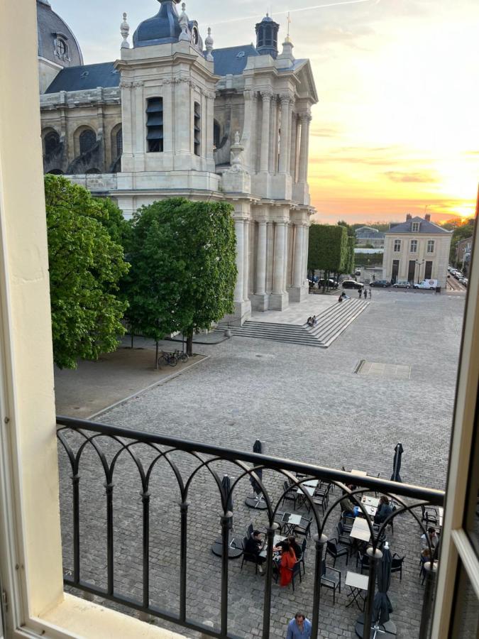L'Esperance Hotel Versailles Exterior photo